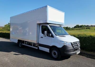 71 Plate LWB Mercedes Sprinter Luton Dropwell – 90K MILES